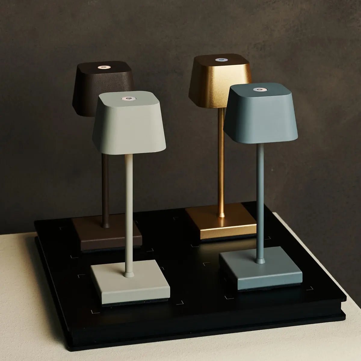Sarphati Mini Shadow Grey Cordless Table Lamp -Wireless Rechargeable via Charging Station, Dimmable Lamp & 3 Light Modes