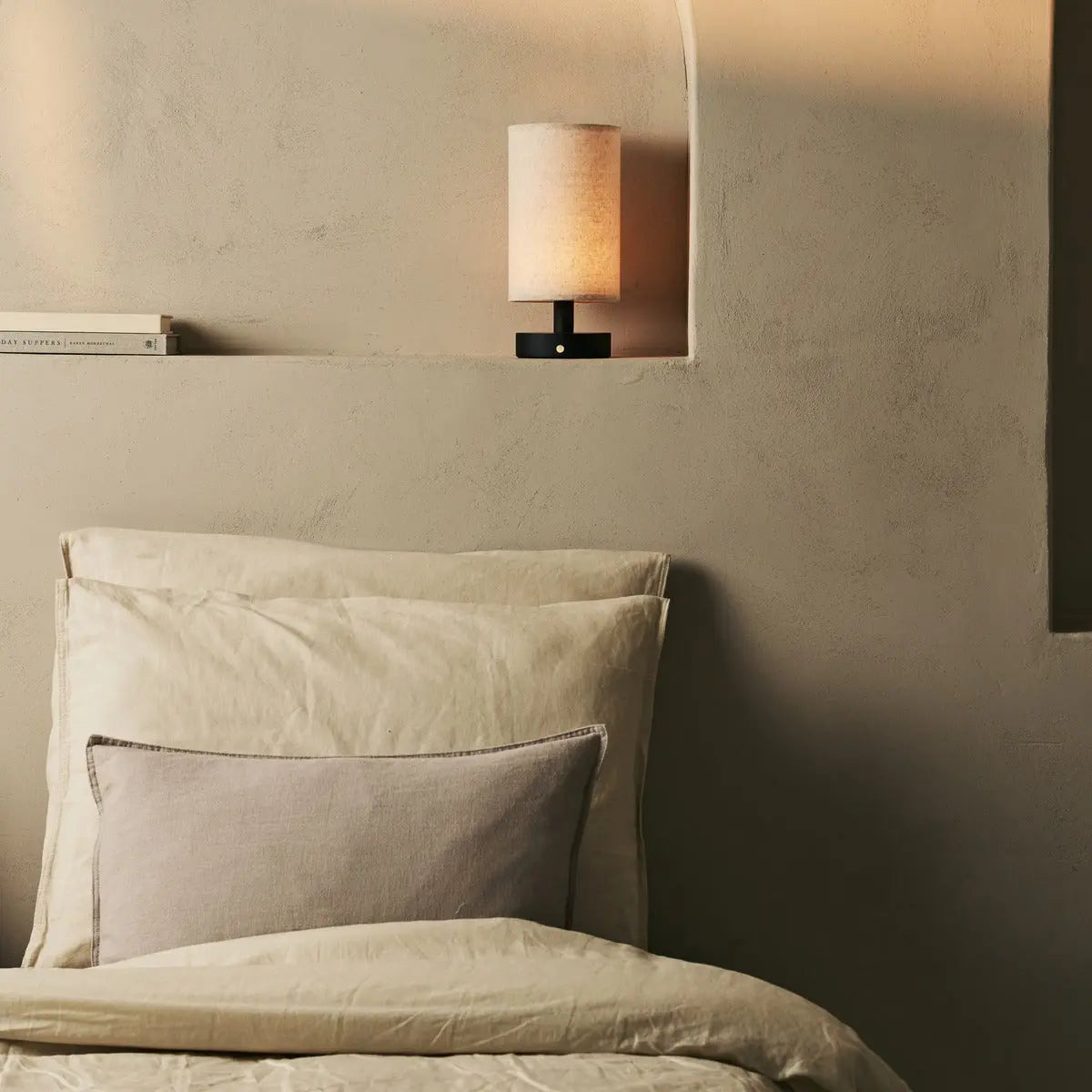 Ben Black Wooden Table Lamp – Rechargeable, Dimmable, USB-C Powered