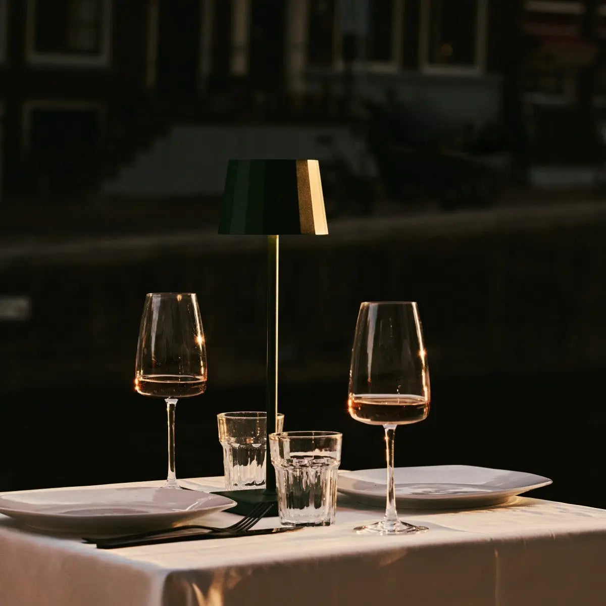 William Pine Green Rechargeable Table Lamp – USB-C, Dimmable, 120-Hour Battery