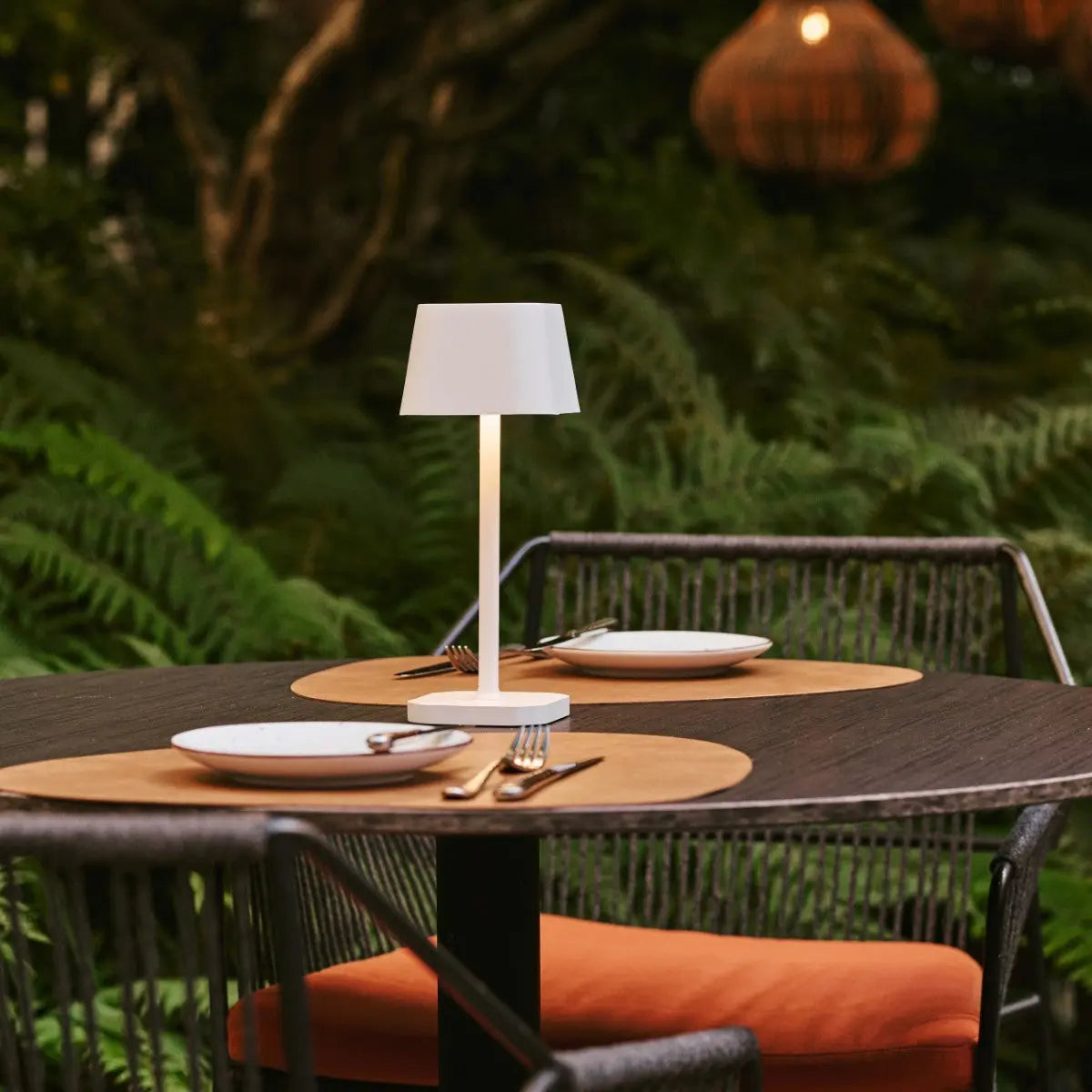 Ava White Rechargeable Table Lamp – Stylish, Cordless & Dimmable Lighting