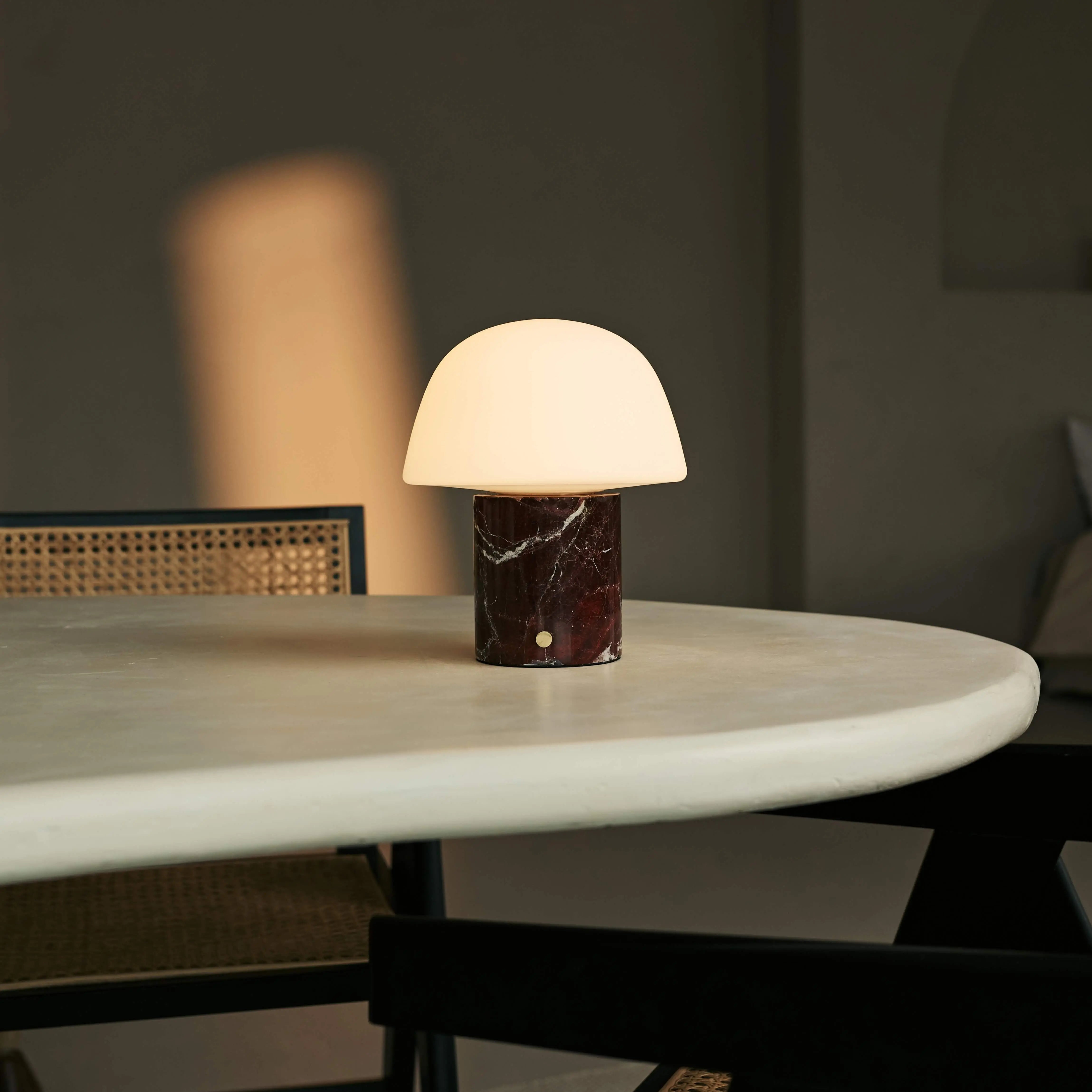Maes Red / Rosso Levanto – Elegant Marble Rechargeable Table Lamp, Up to 100 Hours of Illumination, Stylish and Functional