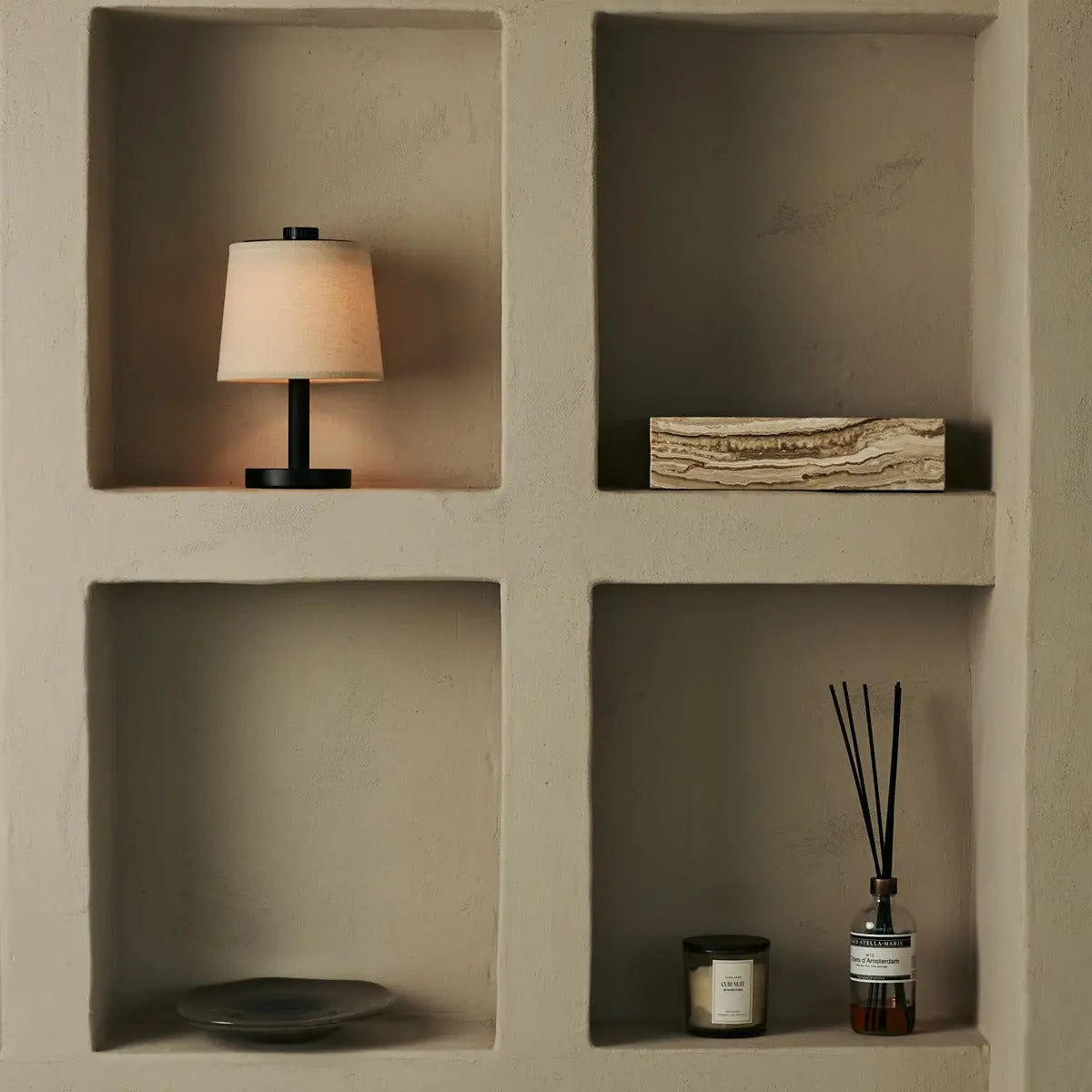 Rover Black Wooden Lamp – Rechargeable, Cordless & Dimmable Shade